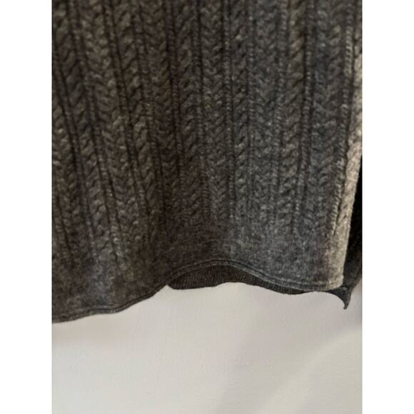 Vince Womens Cable Knit Sweater Small Gray Yak Wool Blend  Lightweight - Picture 4 of 6